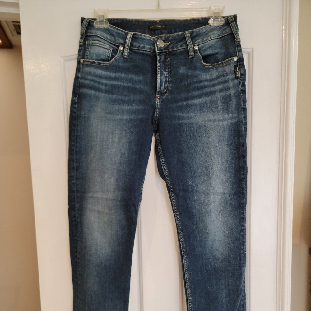 Avery Slim Straight Leg Jean